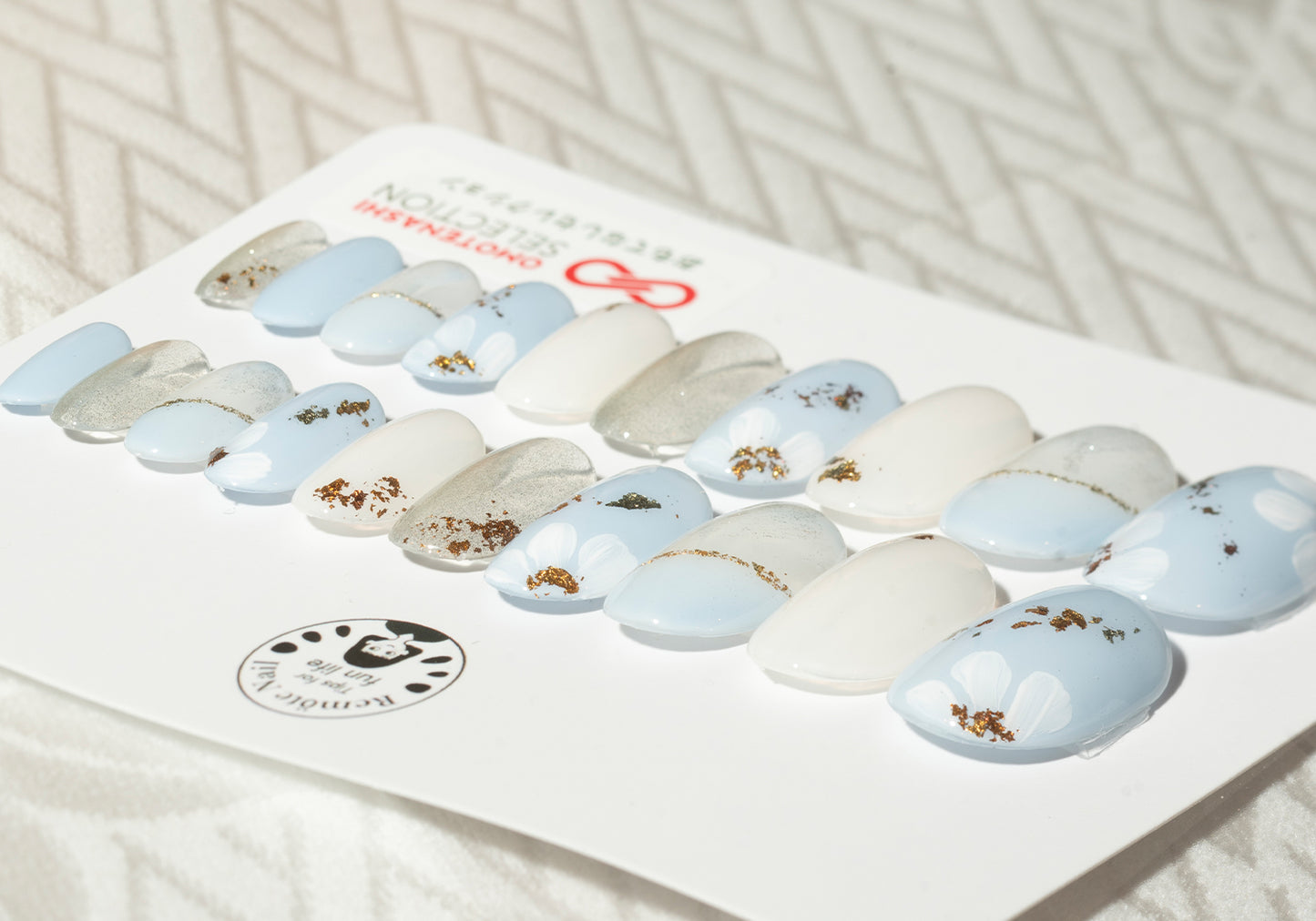 Wooden flower Skyblue